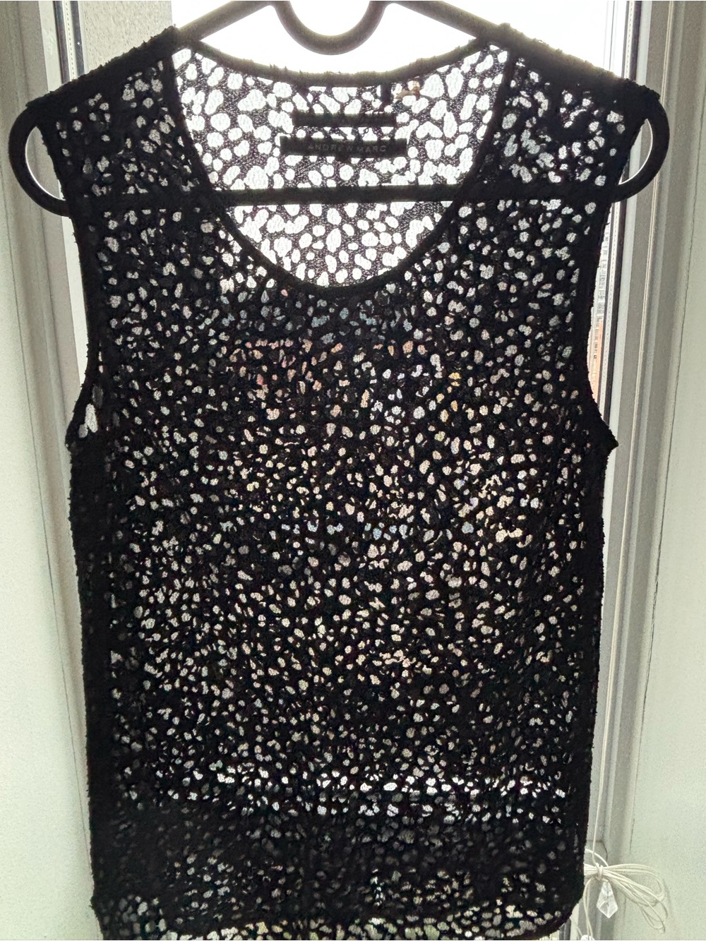 Black Lace Sleeveless Knit Top - Women
